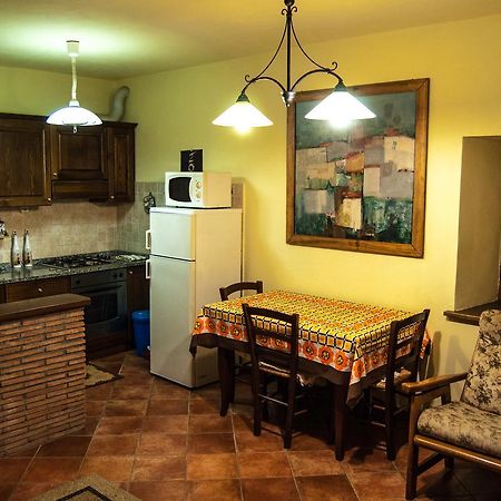 La Pietra Antica Albergo Diffuso Pieve Fosciana Esterno foto