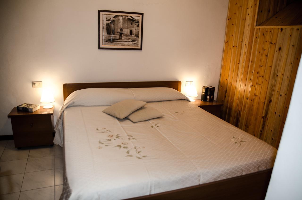 La Pietra Antica Albergo Diffuso Pieve Fosciana Esterno foto