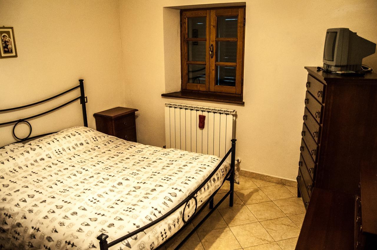 La Pietra Antica Albergo Diffuso Pieve Fosciana Esterno foto